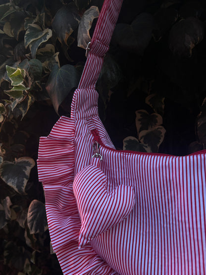 Cartera Blanca Líneas Rojas + Corazón Acolchado